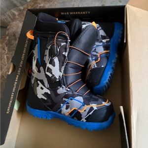 Burton Kids Camouflage Snow Boots with Orange and Blue